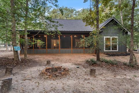 A home in Holly Lake Ranch