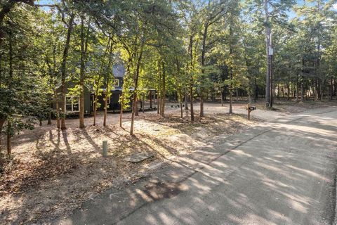 A home in Holly Lake Ranch