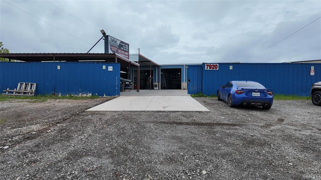 7918 Mansfield Highway