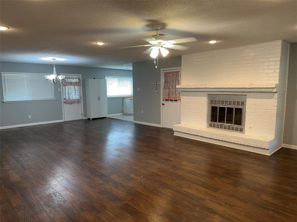 2713 Westview Drive