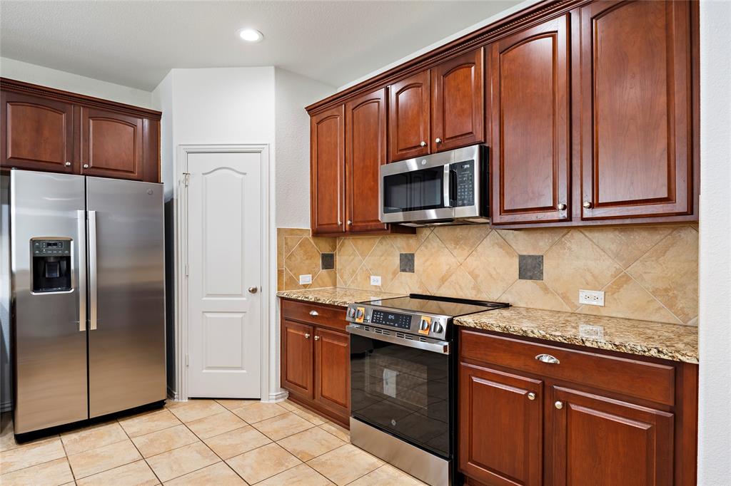 Oaks at North Lakeview, PH 1 - Residential