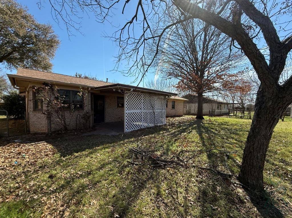 Photo of 704 Meadowlark Circle, Crowley, TX 76036 (MLS # 21208500)