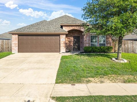 6813 Falconer Way Fort Worth TX 76179