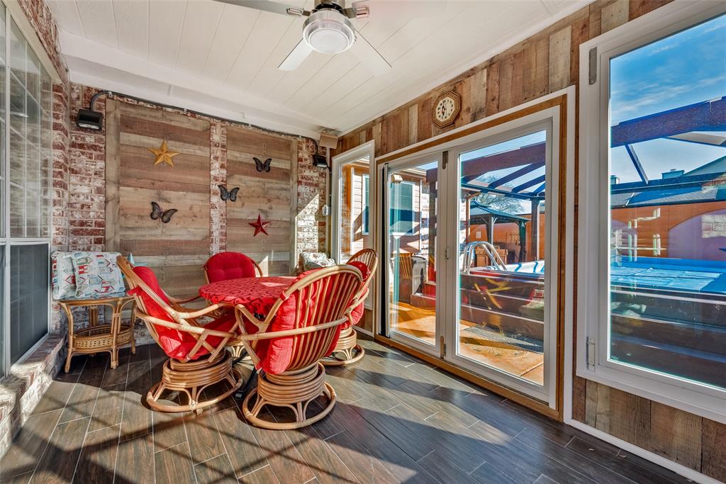 Reflections Of Old Shepard Place - Residential Lease