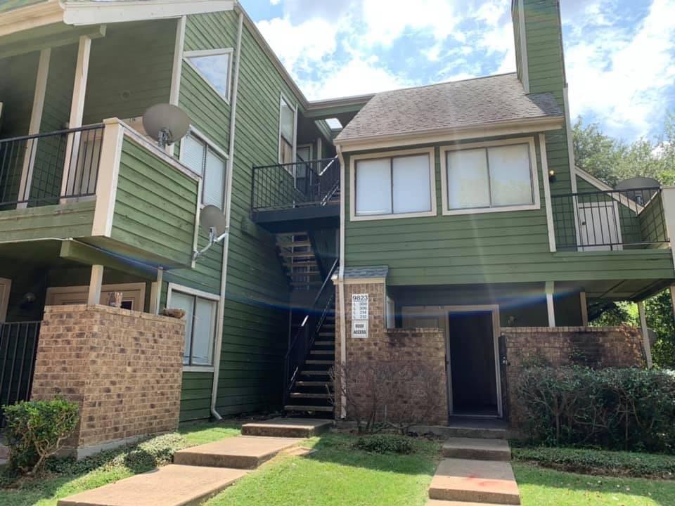 9823 Walnut Street L112
