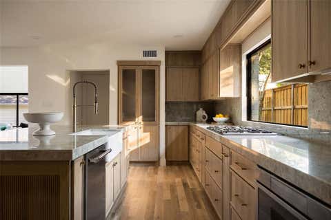Tiny photo for 4535 Westway Avenue, Highland Park, TX 75205 (MLS # 21292497)