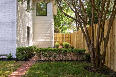 Tiny photo for 4535 Westway Avenue, Highland Park, TX 75205 (MLS # 21292497)