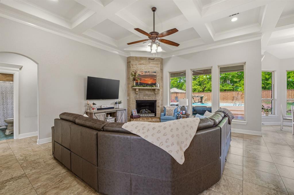 1035 Walking Horse Drive