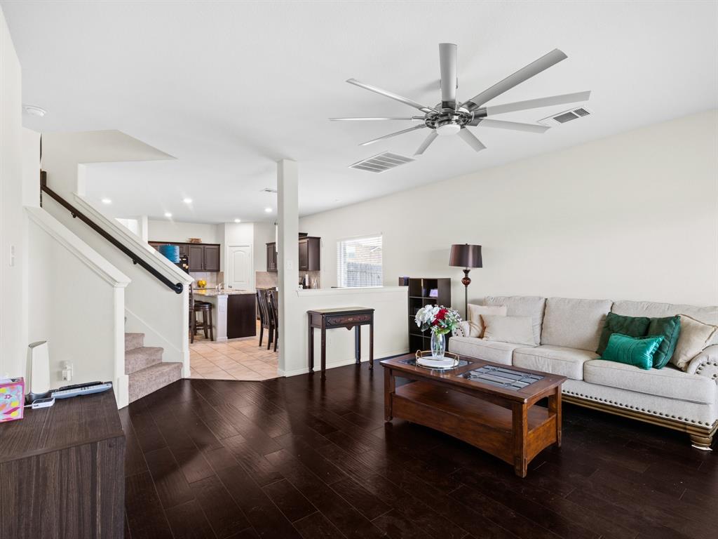 7901 Mosspark Lane