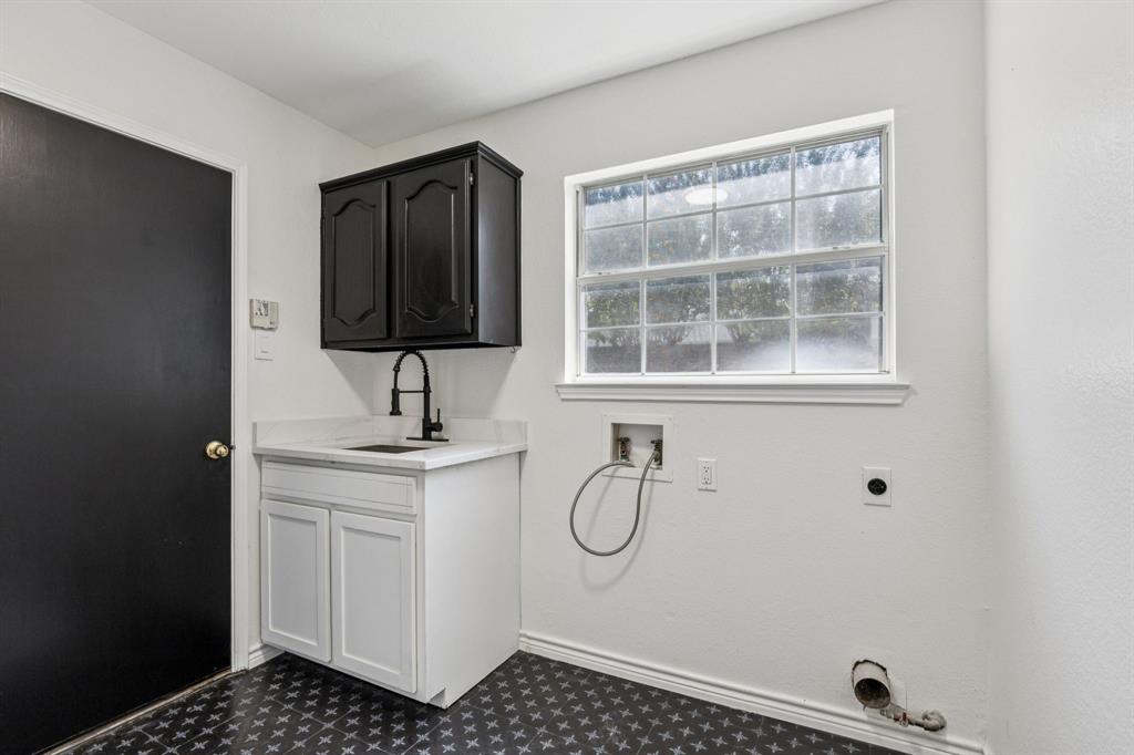 BRIARHILL ESTATES 3 - Residential