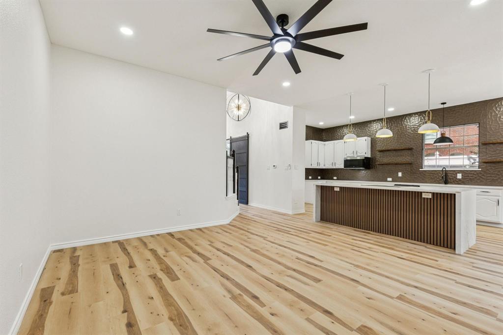 BRIARHILL ESTATES 3 - Residential