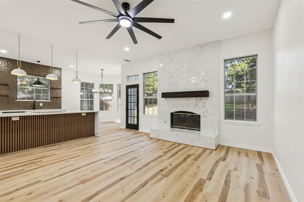 BRIARHILL ESTATES 3 - Residential