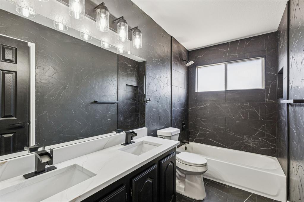 BRIARHILL ESTATES 3 - Residential