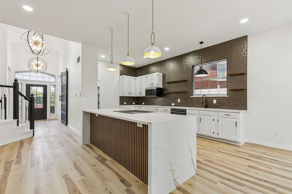 BRIARHILL ESTATES 3 - Residential