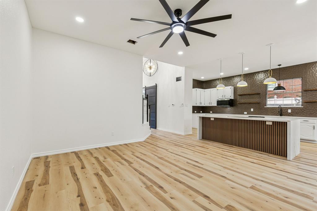 BRIARHILL ESTATES 3 - Residential