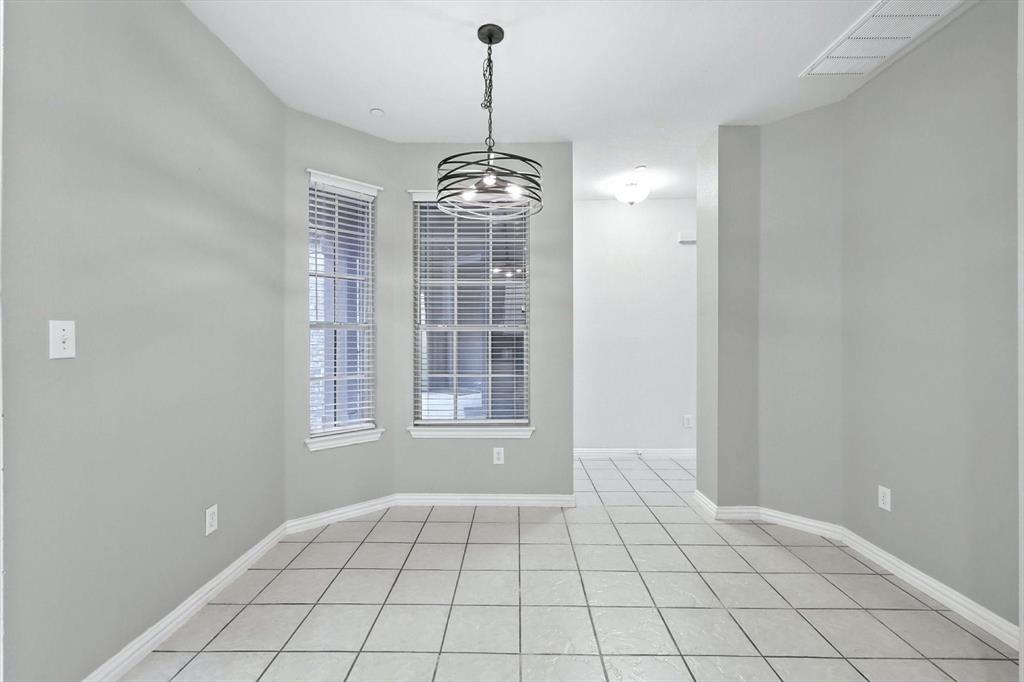 PASQUINELLIS GLENRIDGE ESTATES - Residential Lease