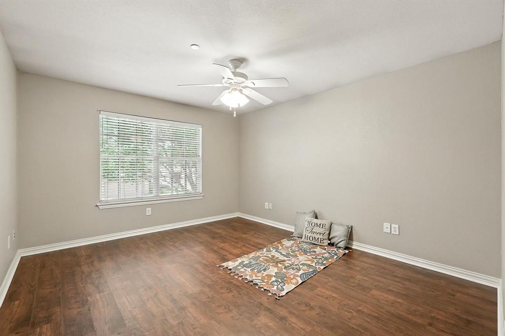 PASQUINELLIS GLENRIDGE ESTATES - Residential Lease