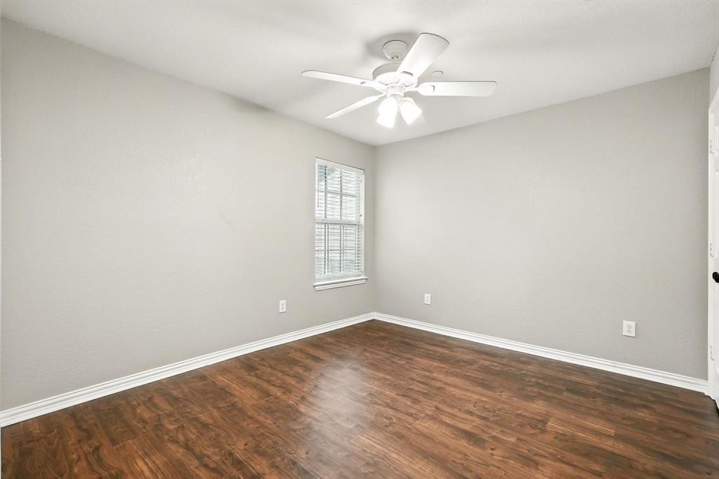 PASQUINELLIS GLENRIDGE ESTATES - Residential Lease