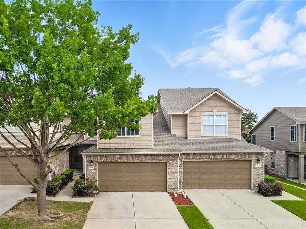 PASQUINELLIS GLENRIDGE ESTATES - Residential Lease