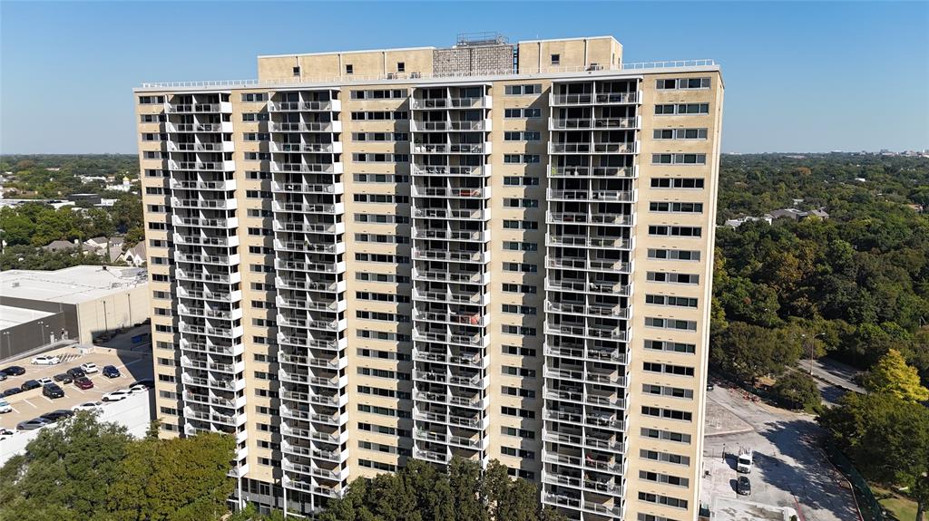 Twenty 01 Turtle Crk Condo - Residential Lease