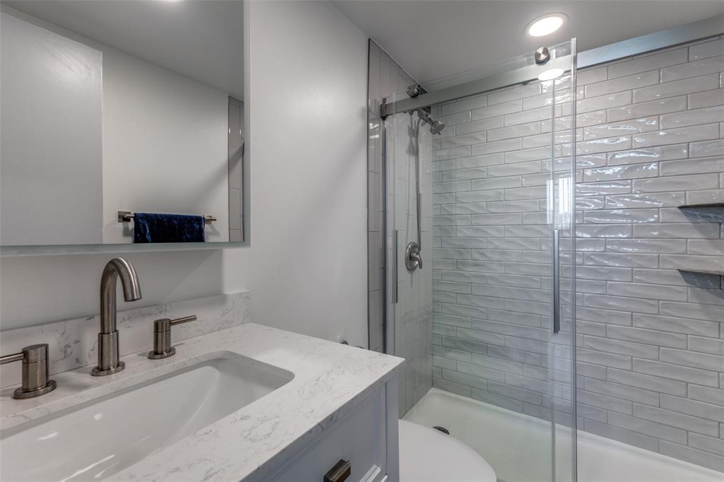 Twenty 01 Turtle Crk Condo - Residential Lease