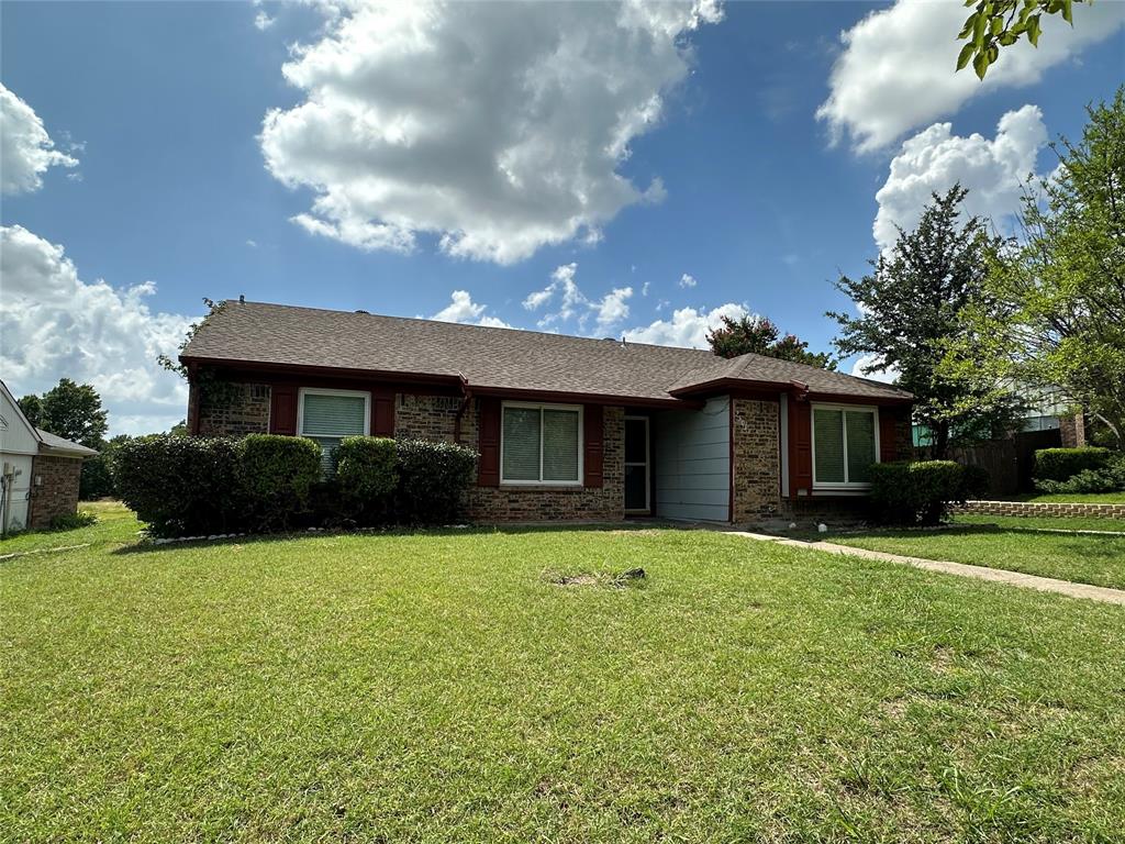 2501 Highmont Drive