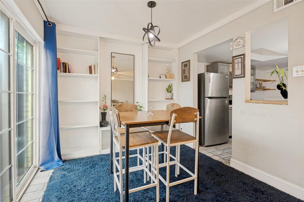 1402 S Carrier Parkway 202