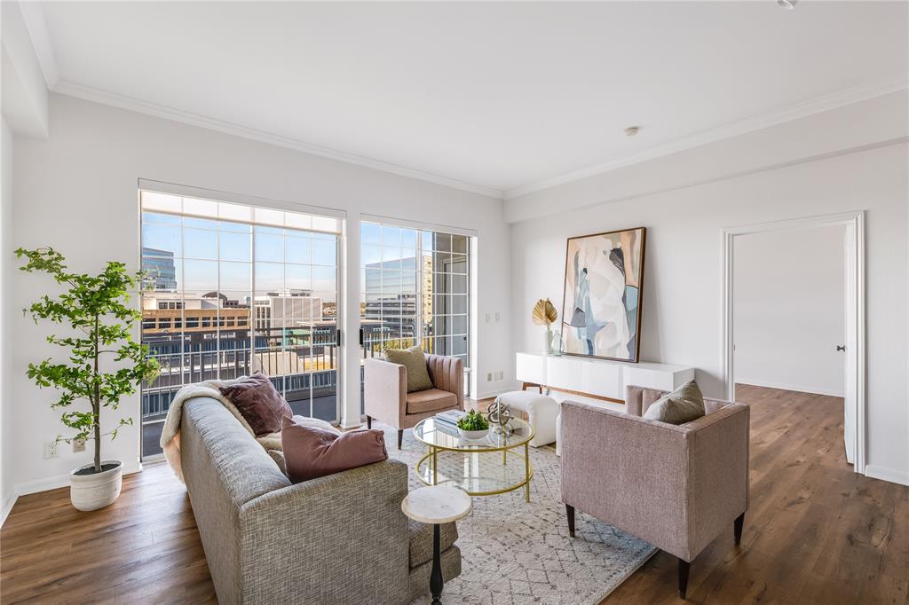 Renaissance On Turtle Creek Condo - Residential