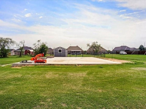 Tiny photo for 13216 County Road 237, Terrell, TX 75160 (MLS # 21384446)