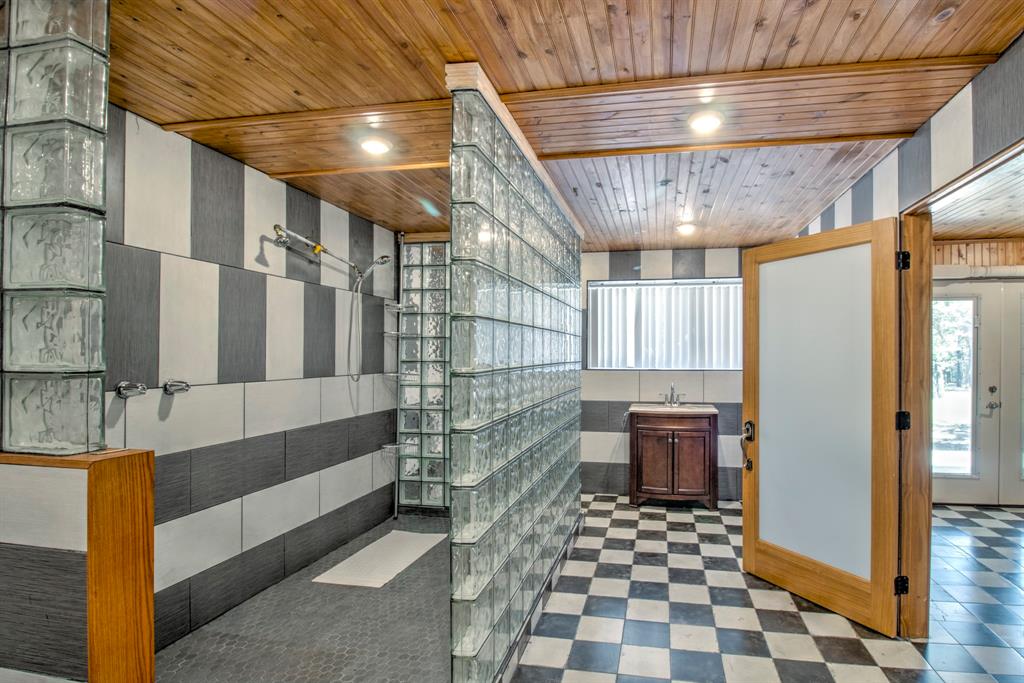 Clark Tb - Residential