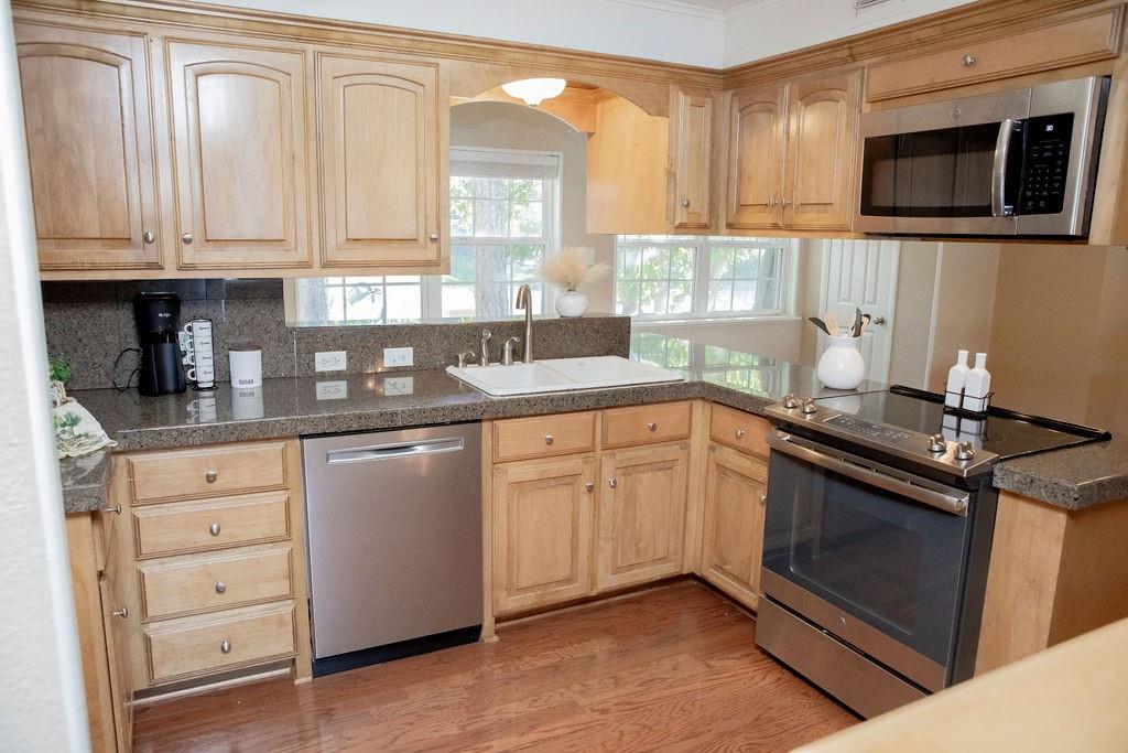 Hideaway LAke - Residential