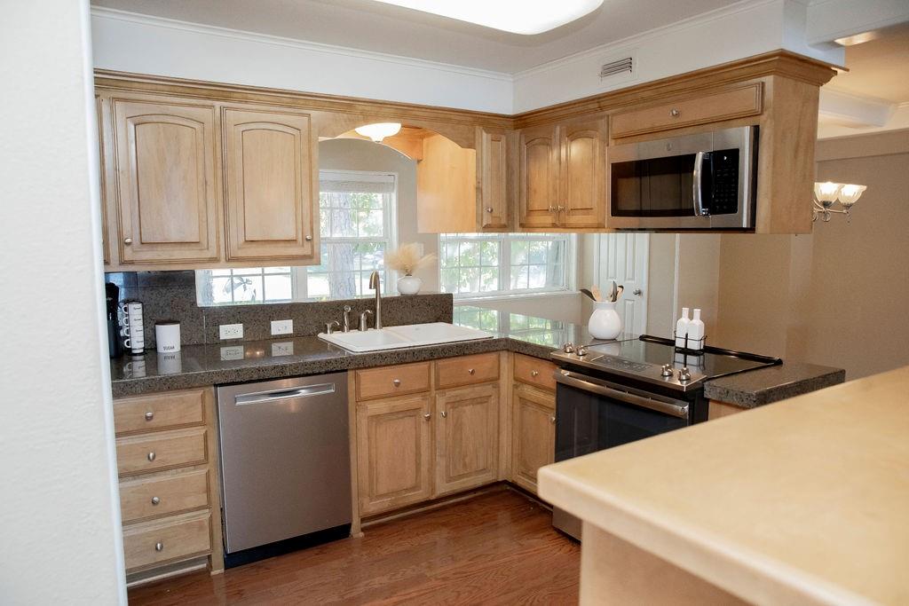 Hideaway LAke - Residential