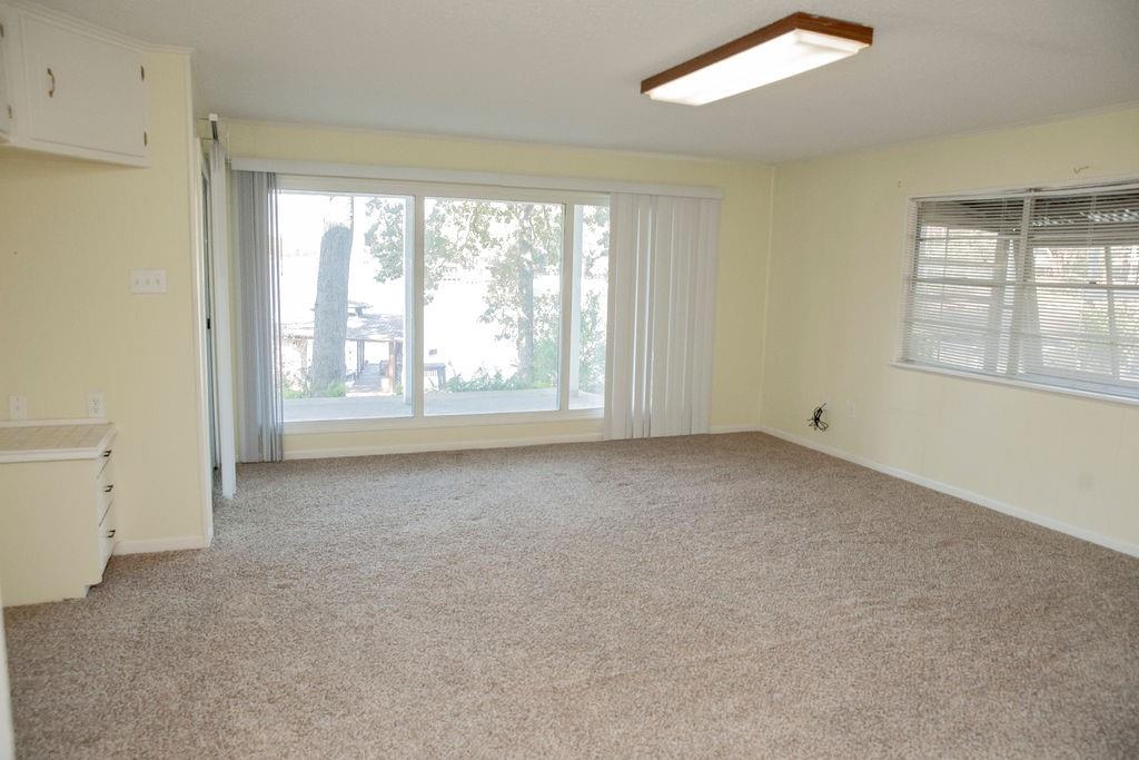 Hideaway LAke - Residential