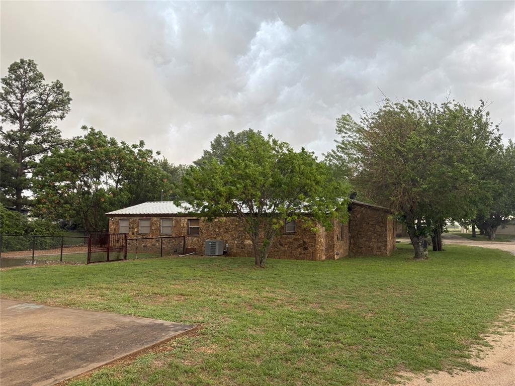 Sunset Acres Park Lake - Residential