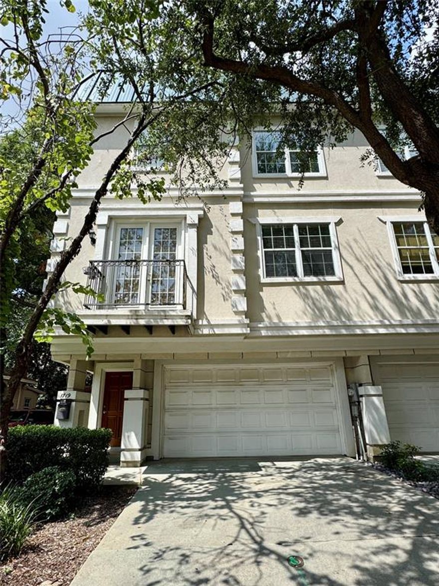 Exceptional end-unit 2-bedroom, 2-bath townhome in one of Dallas’ most desirable neighborhoods, just steps from the premier restaurants and nightlife of Lower Greenville as well as close proximity to the many amenities of Lakewood and the recreation and escape afforded by White Rock Lake. The open main living and dining area features abundant natural light, and a sleek kitchen with stainless appliances and ample storage. The second bedroom offers flexibility for guests, roommates, or as a home office. Upstairs is a den overlooking the 2nd floor with a cozy fireplace as well as the primary bedroom and bath. A staircase accessed out of the primary bedroom leads up the the roof top deck for outdoor entertaining or relaxation and affords stunning city views. Additional highlights include an attached garage, in-unit laundry, a small side yard, and a tree-top balcony overlooking the quiet street. The home also feeds to some of Dallas ISD's most awarded public schools. All of this combines to provide a peaceful retreat in the center of our world class city