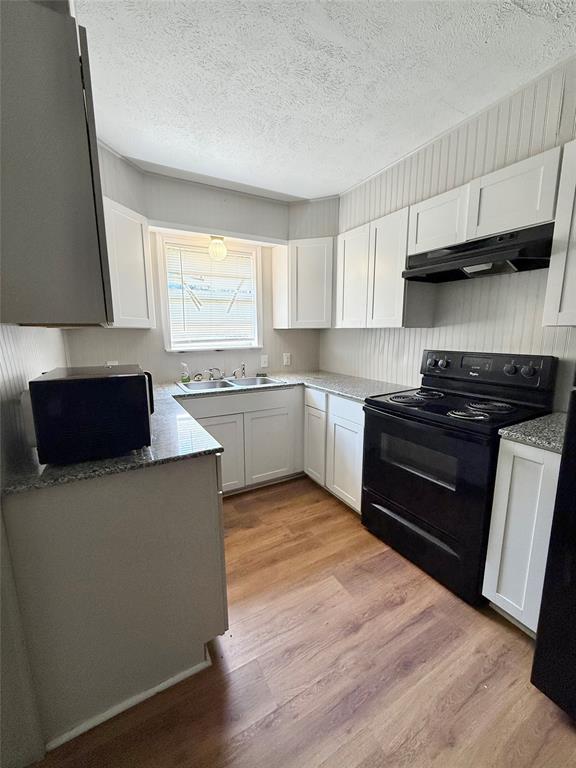 Shady Oaks Sub - Residential