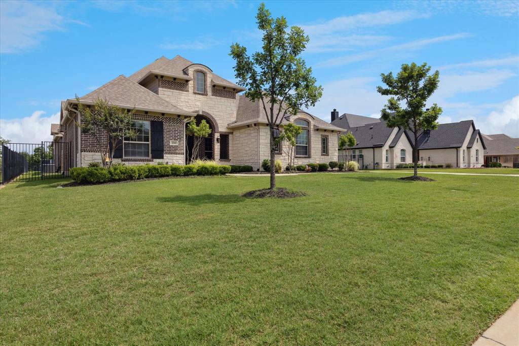 1211 Logan Trail