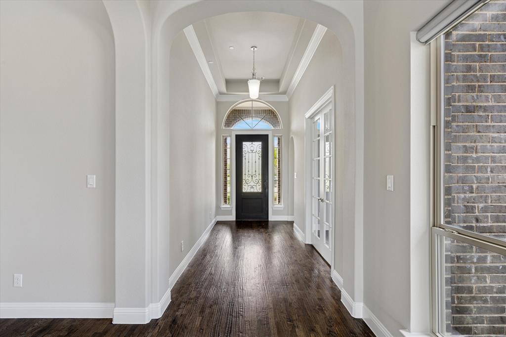 1211 Logan Trail