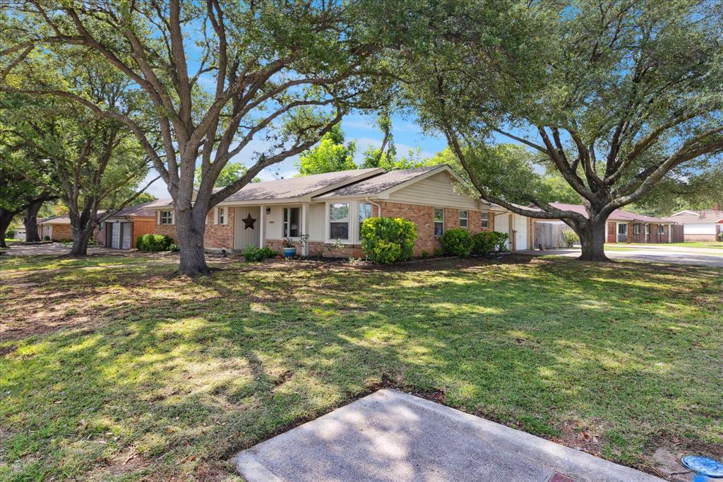 6716 Corona Drive