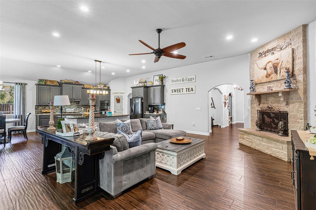 6270 High Mesa Drive