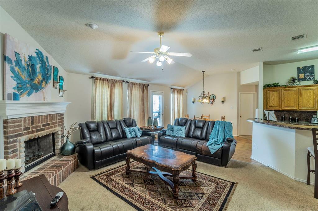 1634 Powder Horn Lane