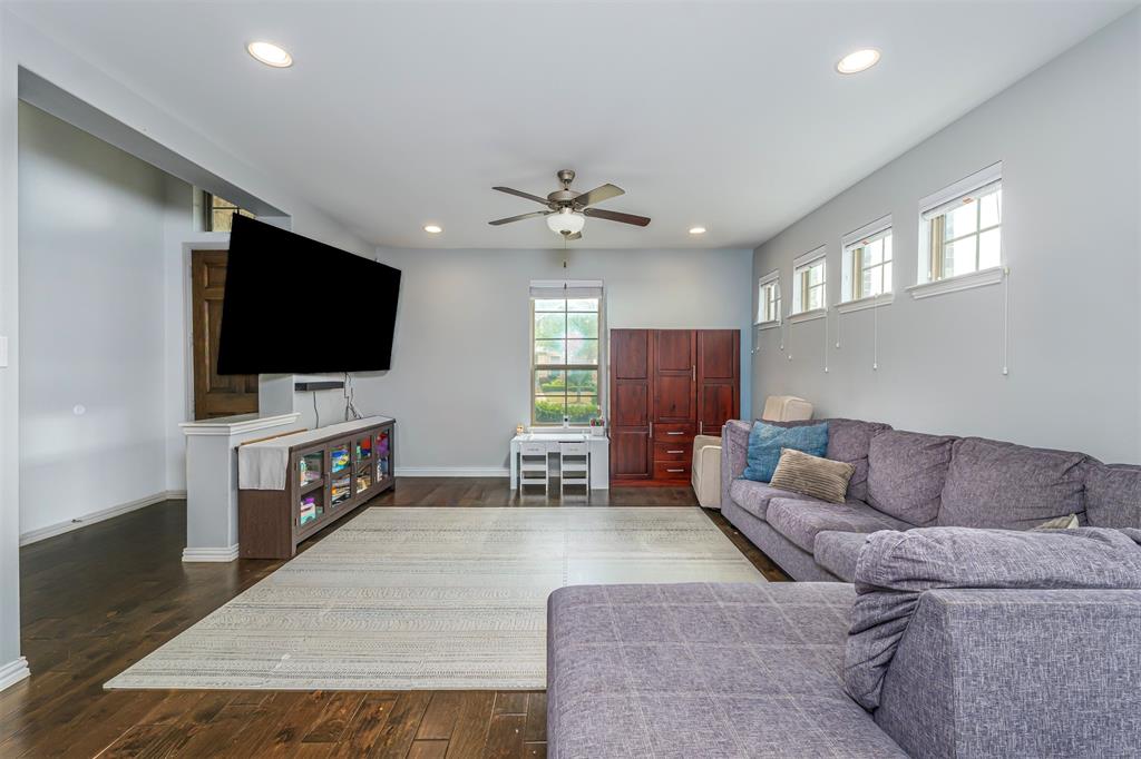 Viridian Village 1g - Residential