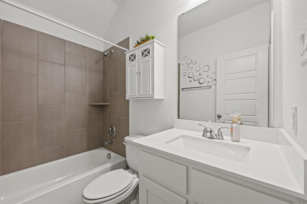 Prairie Oaks - Residential