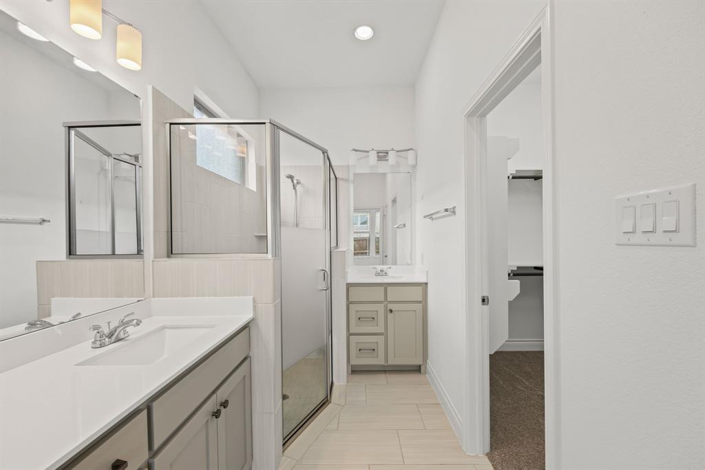 Prairie Oaks - Residential