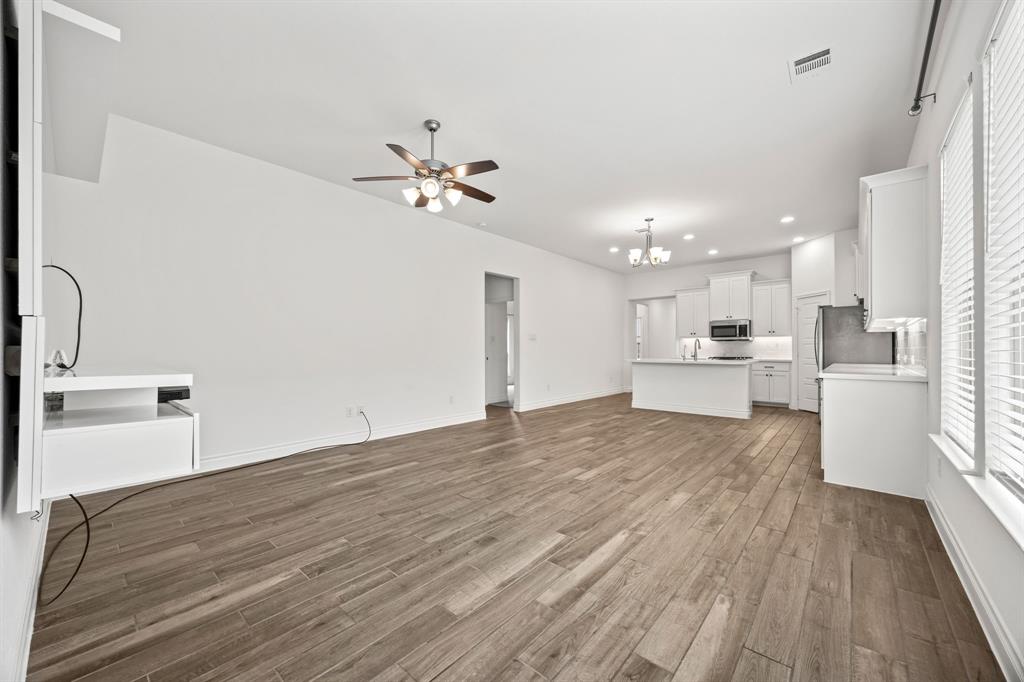 Prairie Oaks - Residential