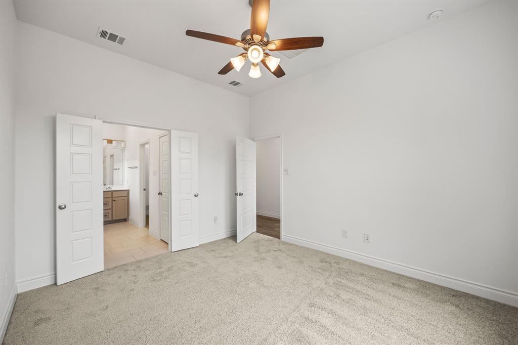 Prairie Oaks - Residential