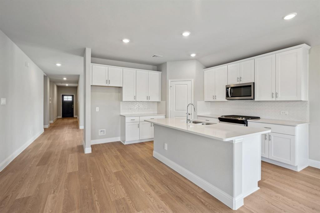 475 Yellowstar Lane