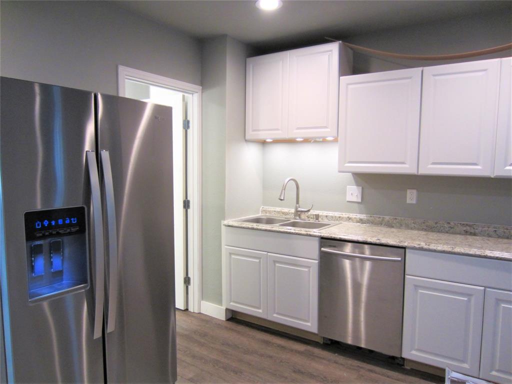 E Puchalski - Residential Lease