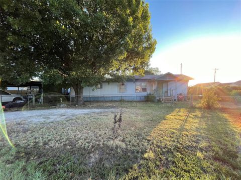 2400 Creek Drive Granbury TX 76048