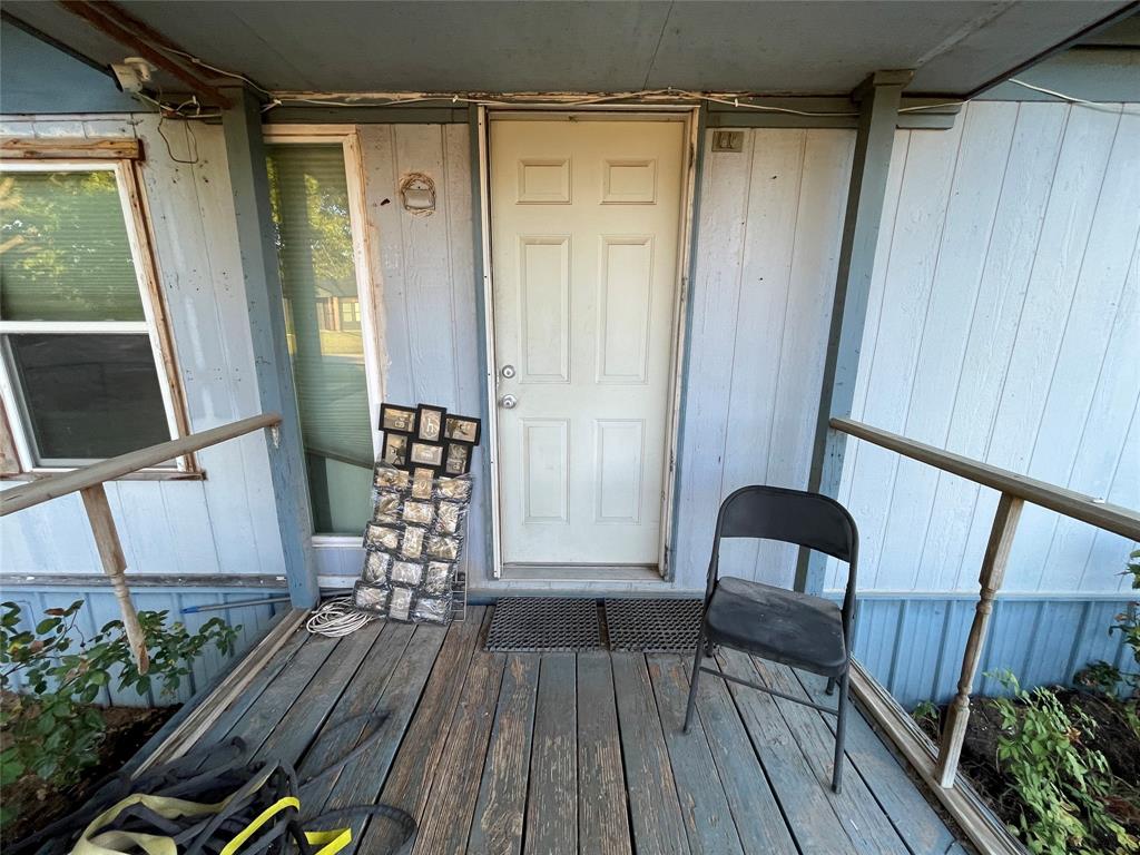 2400 Creek Drive
